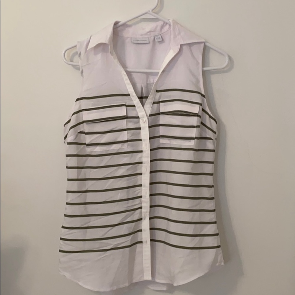 Summer tank top size small